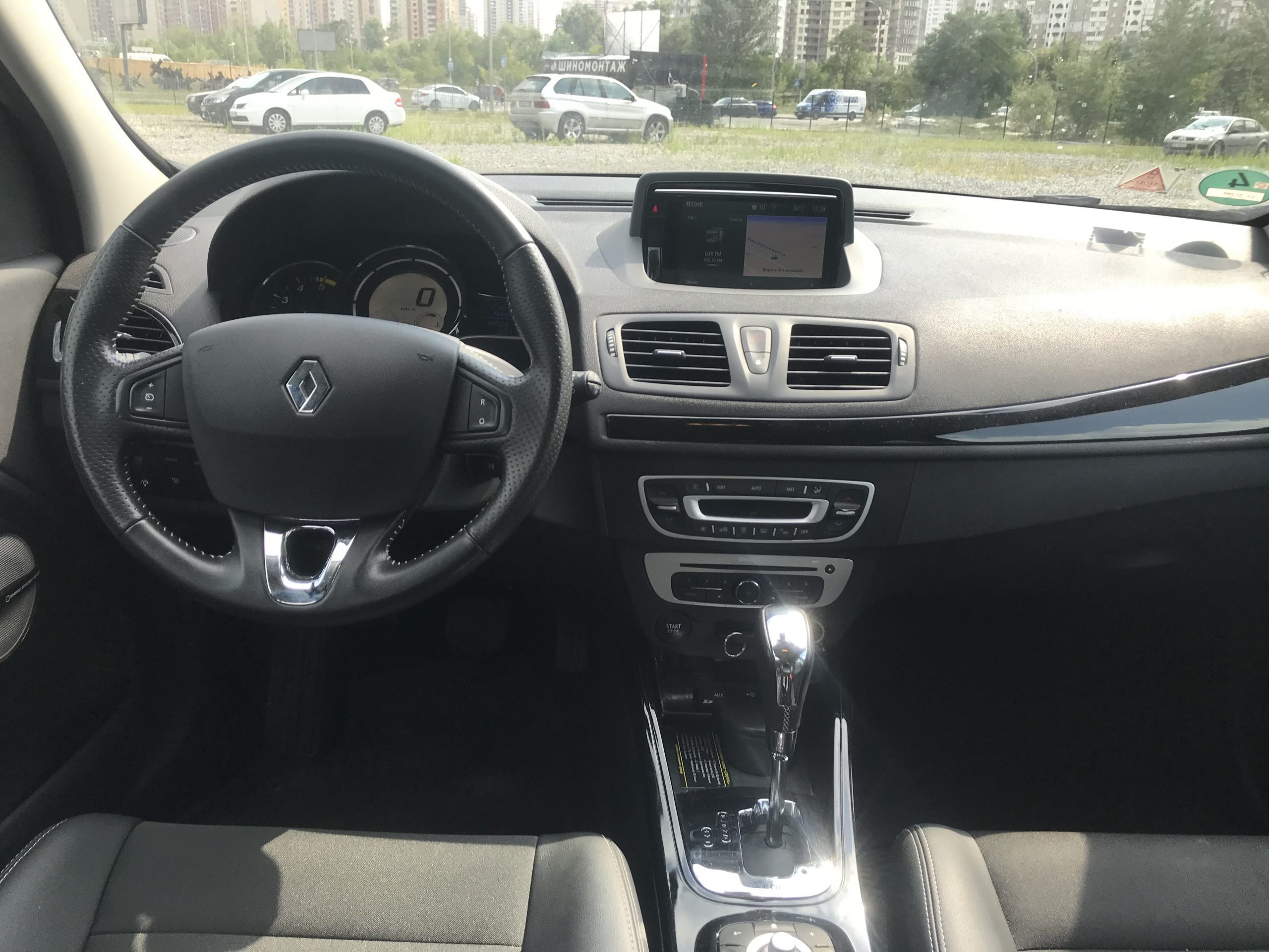 Renault Megan Bose 2015