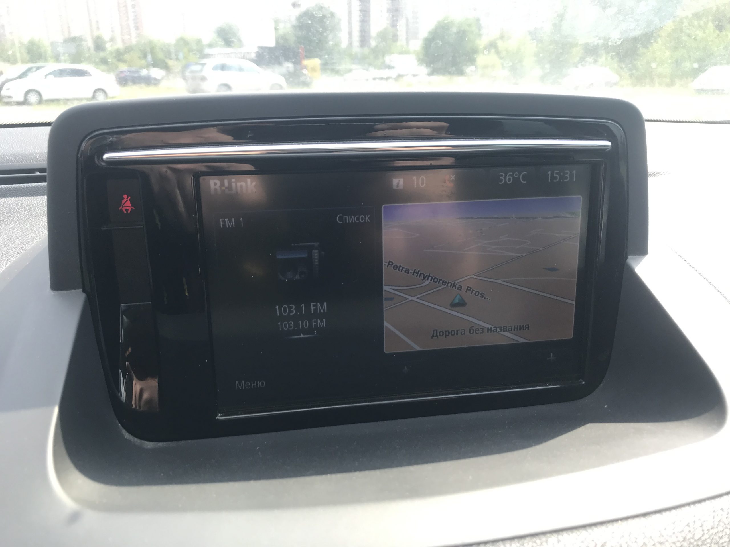 Renault Megan Bose 2015