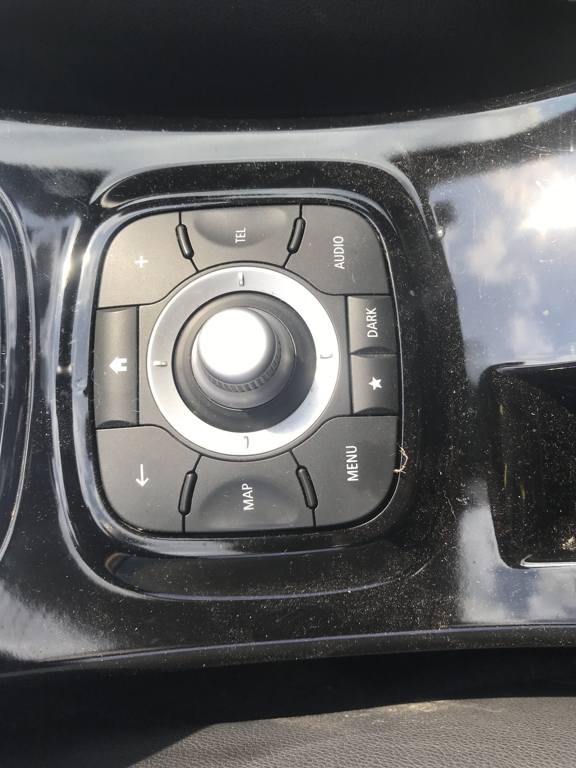 Renault Megan Bose 2015