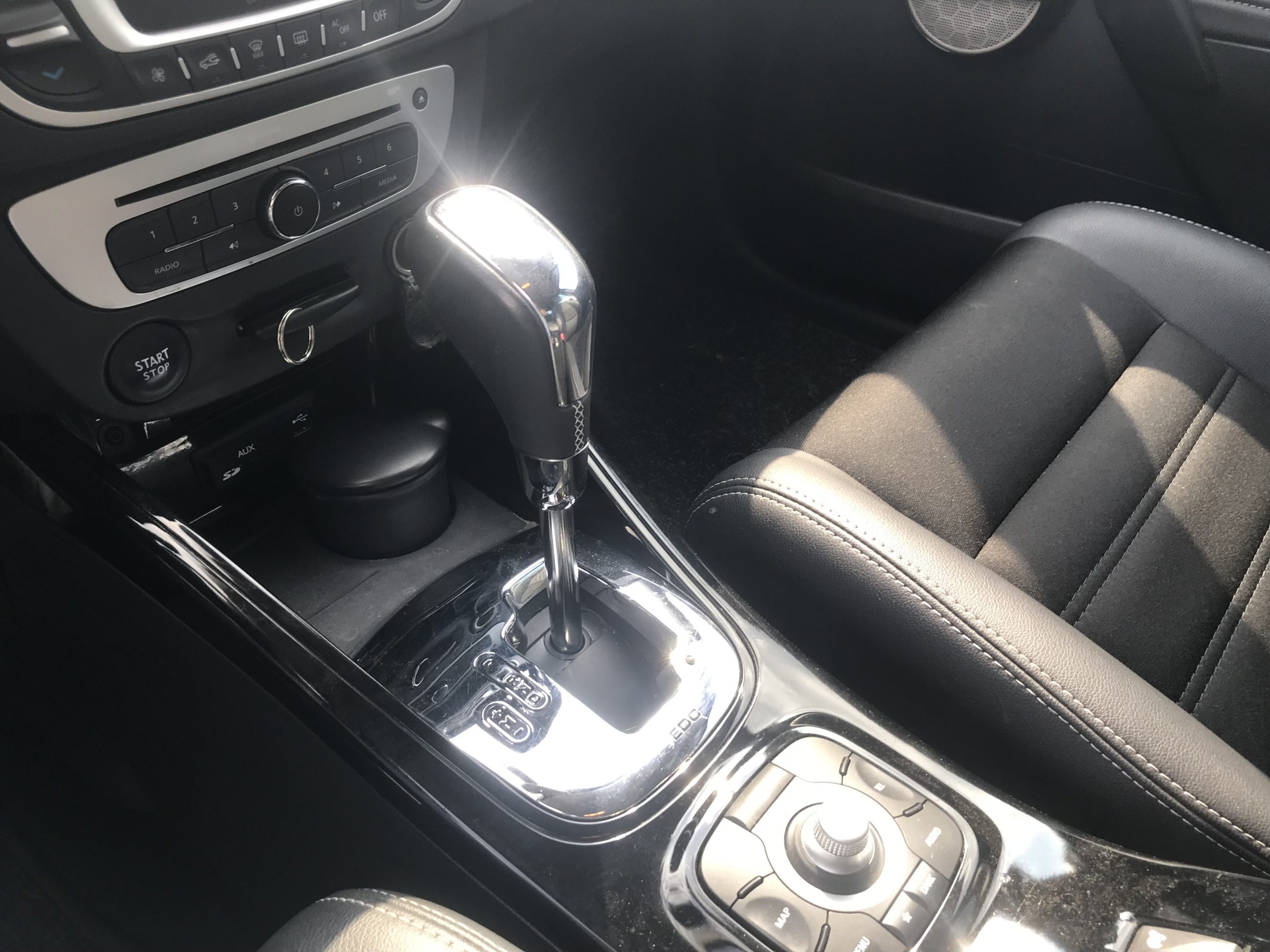 Renault Megan Bose 2015