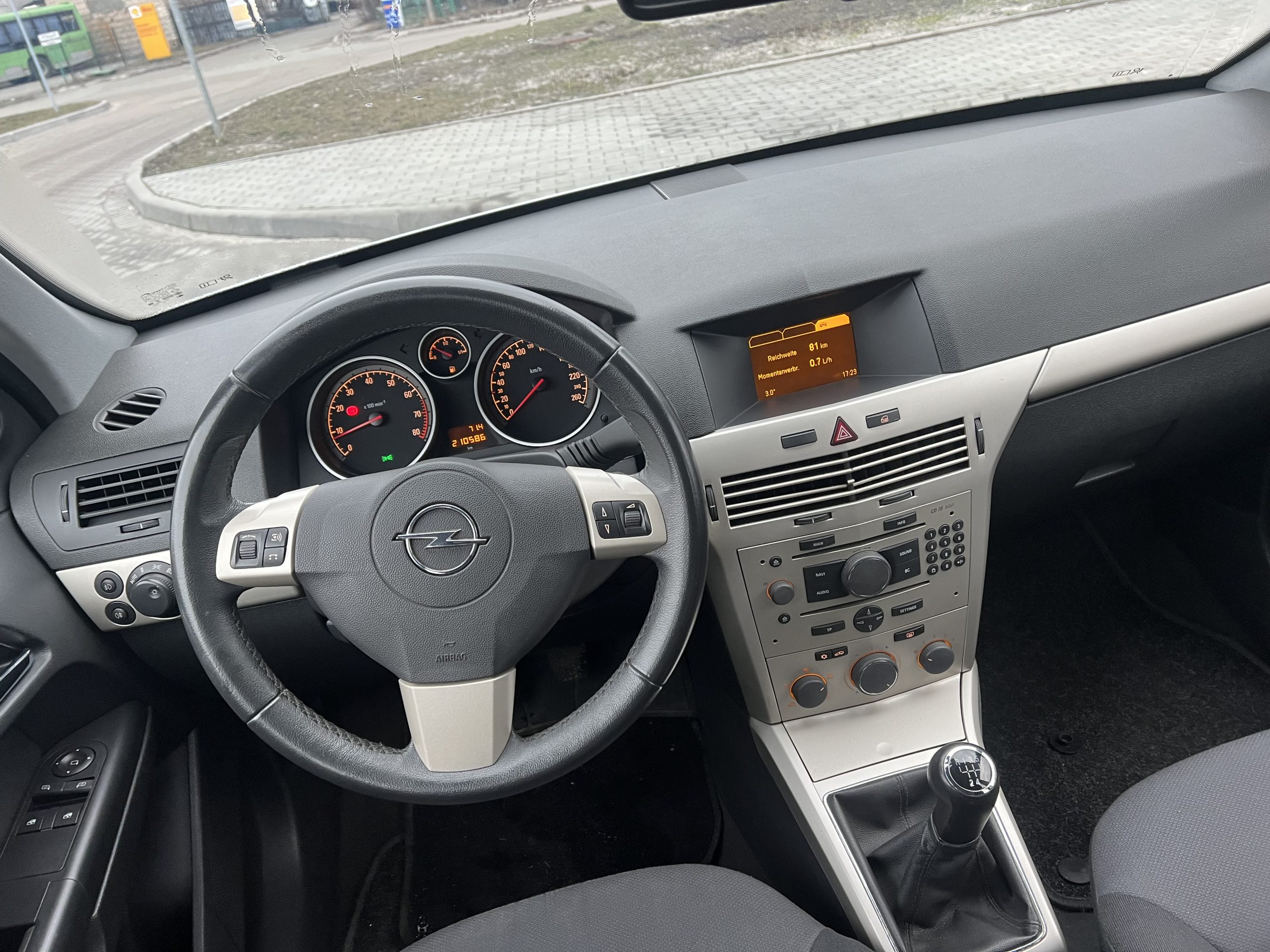 Opel Astra H