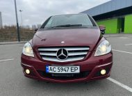 Mercedes-Benz B 180  INDIVIDUAL 2011
