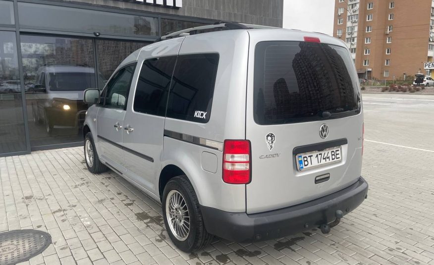 Volkswagen Caddy 2012
