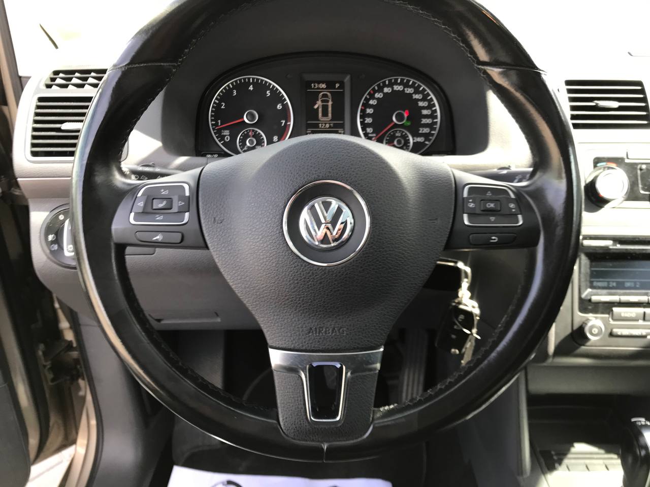 Volkswagen Touran 2012