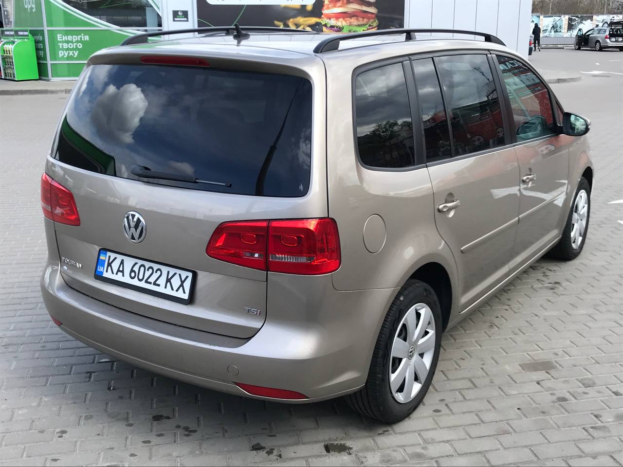 Volkswagen Touran 2012