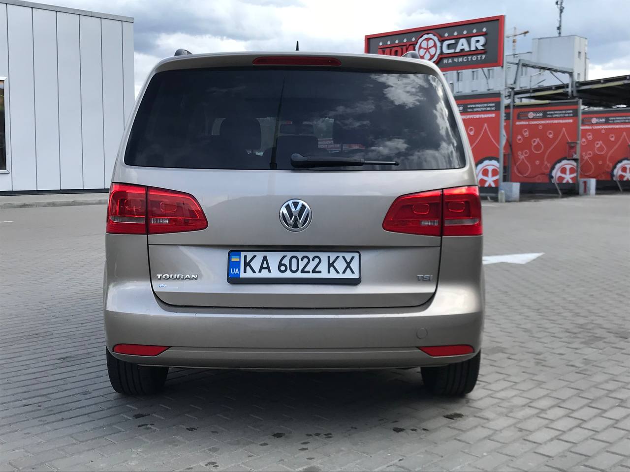 Volkswagen Touran 2012