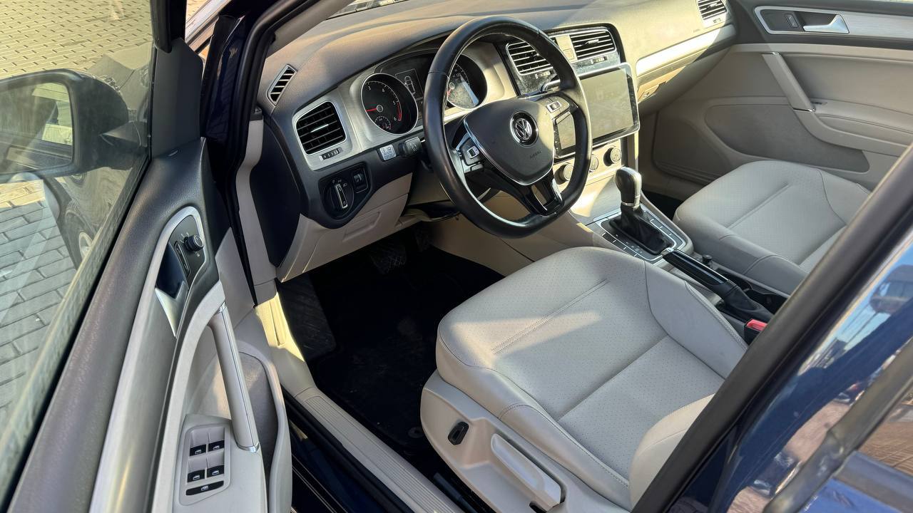 Volkswagen Golf 2015