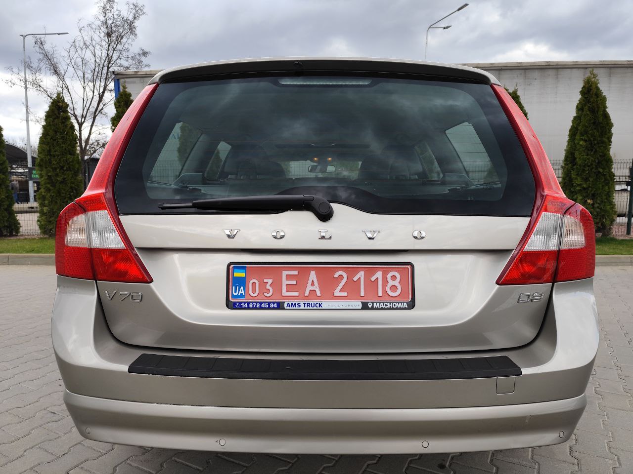 Volvo V70 2010  Momentum